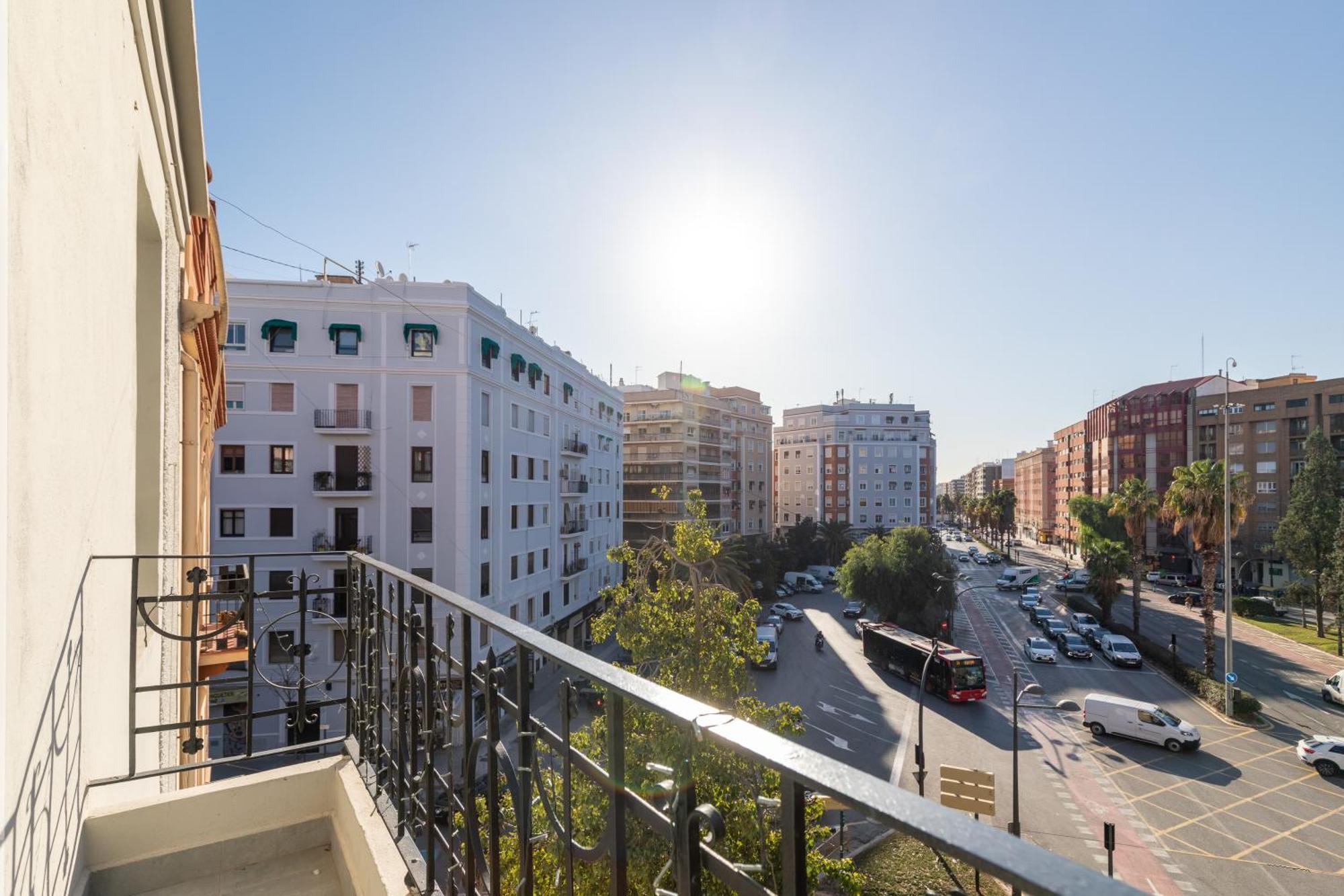 Belmar Apartments Valence Extérieur photo